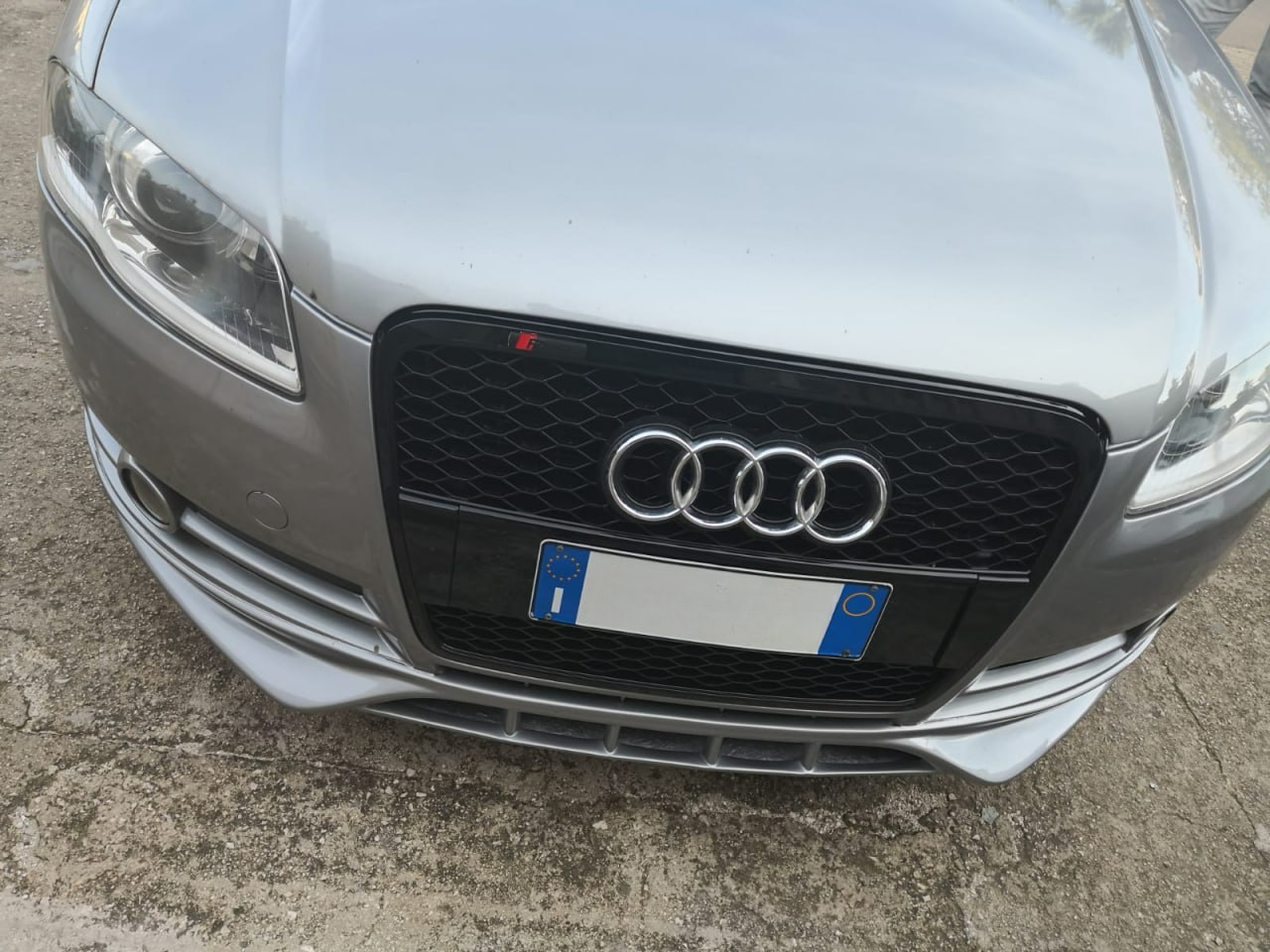 Under bumper A4 b7 suitable for standard bumper sline look