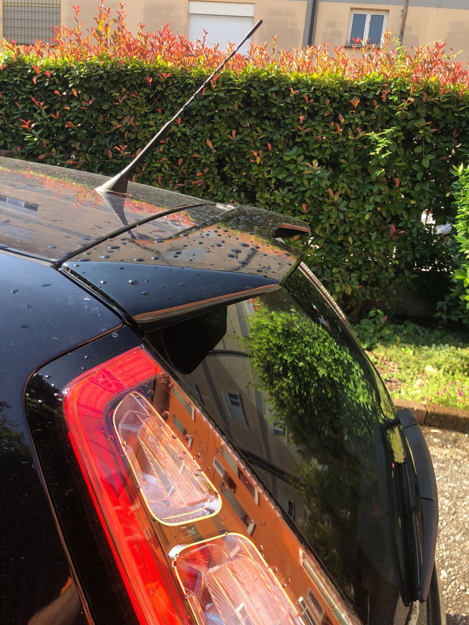 FIAT GRANDE PUNTO PUNTO EVO SPOILER SUL TETTO ALETTONE SPORTIVO NERO LUCIDO 0268