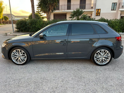 ROOF BARS FOR AUDI A3 8V SPORTBACK 2012+ ALUMINUM RAILS .- 