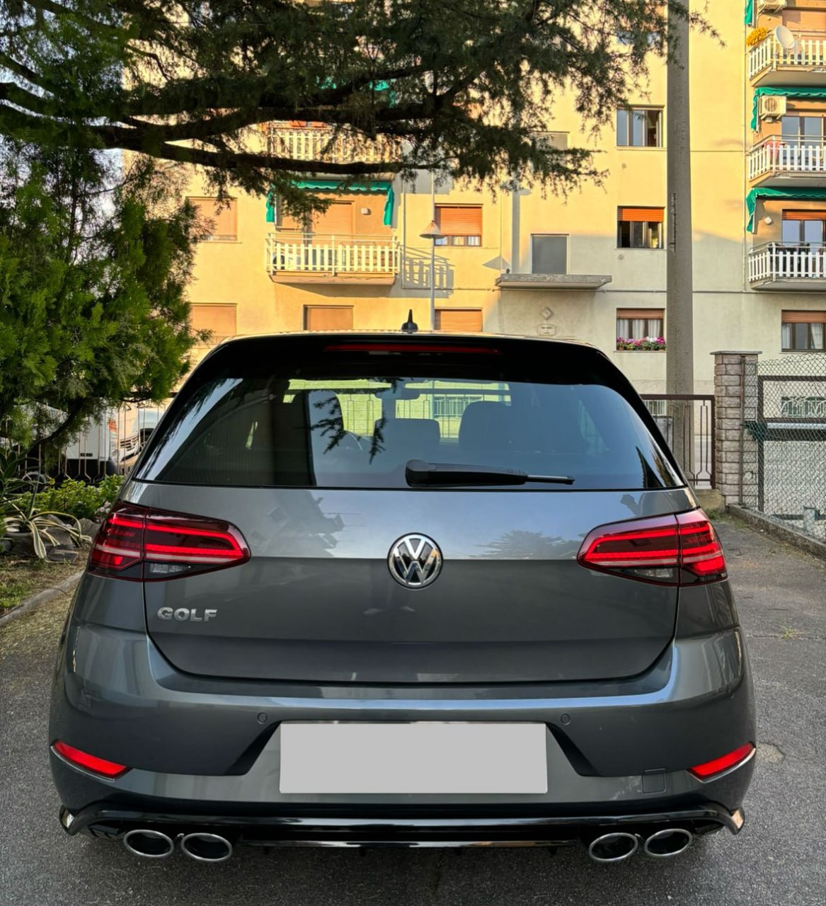 DIFFUSORE POSTERIORE ADATTO PER VW GOLF 7.5 2+2 LOOK NIDO APE DESIGN SPORTIVO