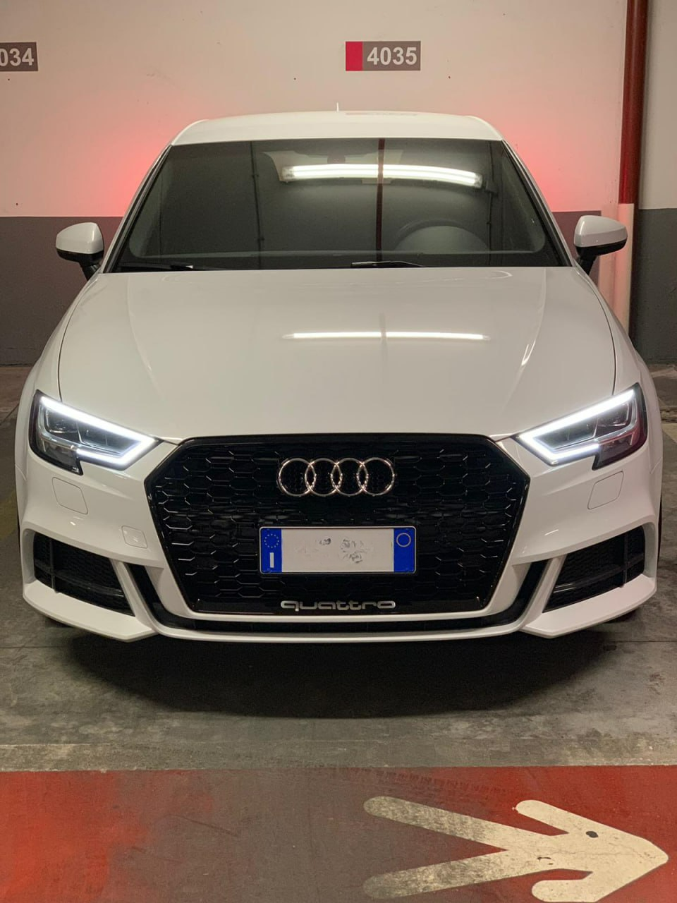 GRIGLIA ANTERIORE AUDI A3 8V 2016-2019 CALANDRA RS3 NIDO D'APE BORDO SATINATA ..