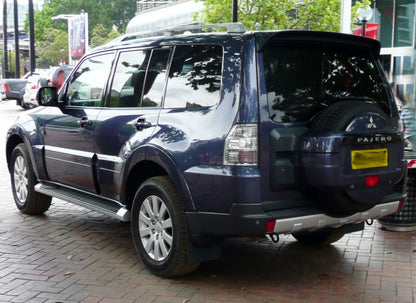 SPOILER POSTERIORE ADATTO PER MITSUBISHI PAJERO SPORT 2006-2015 TUNING