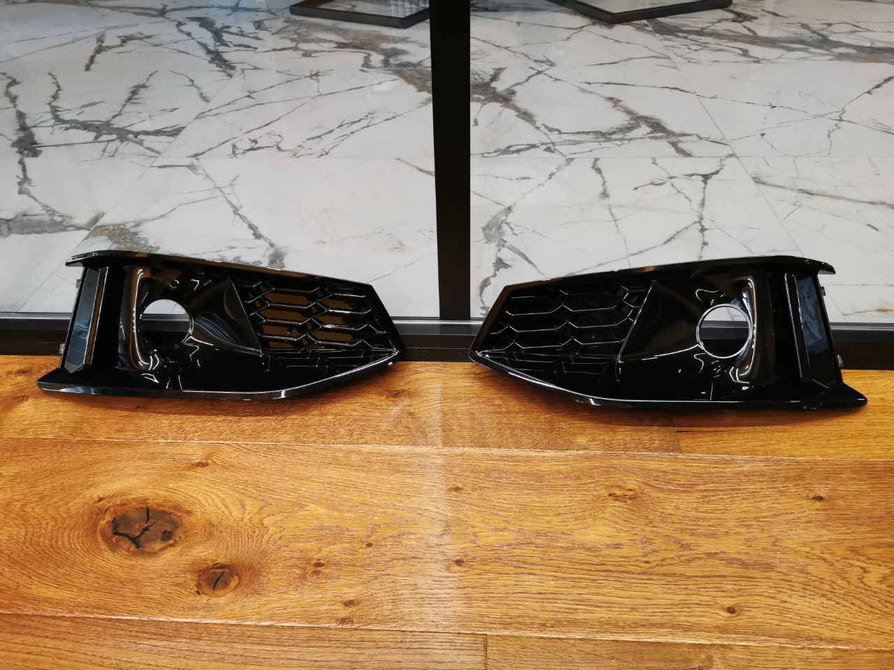FOG LIGHT GRILLS A4 B9 2020+ STANDARD RS4 LOOK