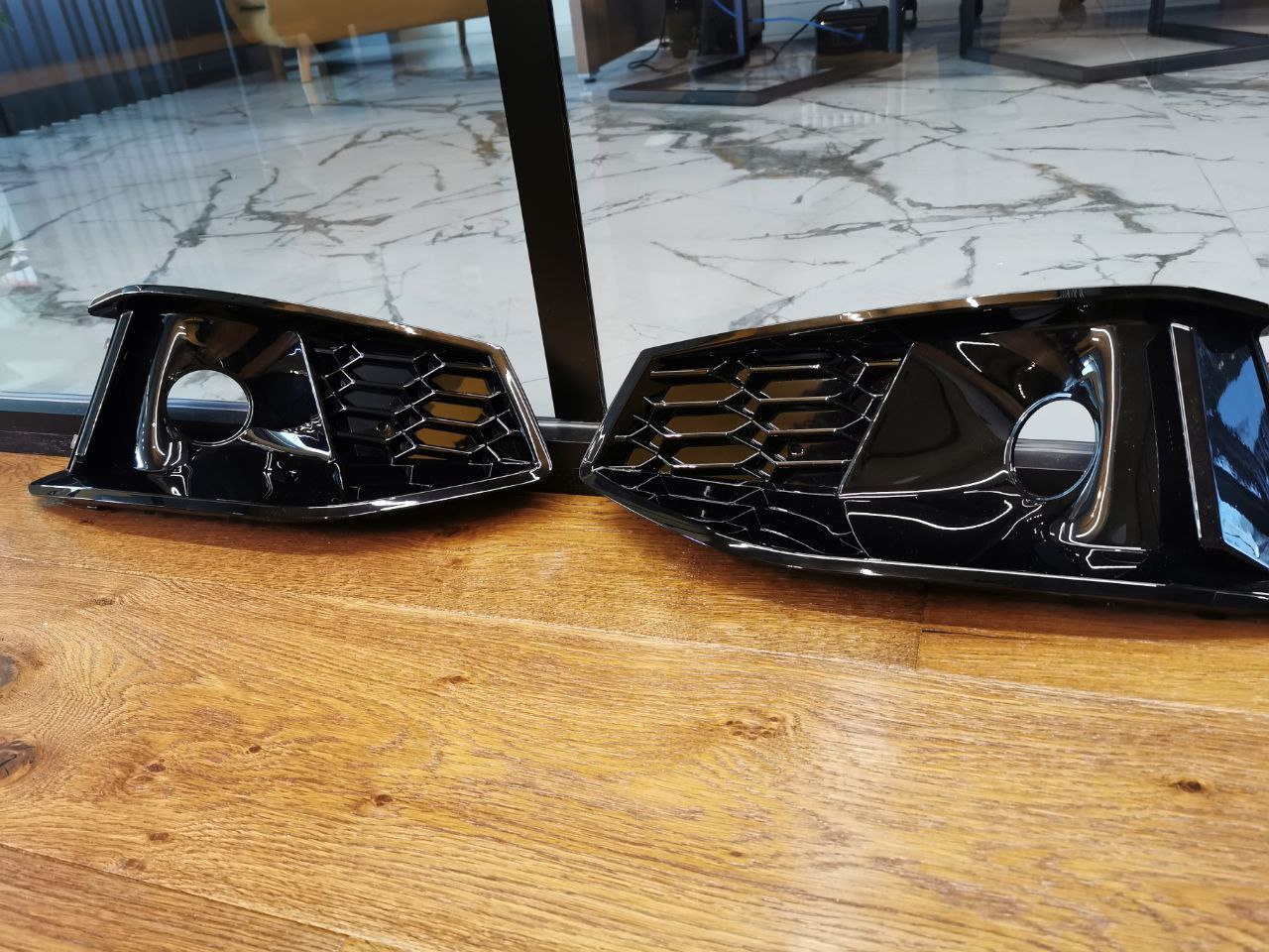 FOG LIGHT GRILLS A4 B9 2020+ STANDARD RS4 LOOK