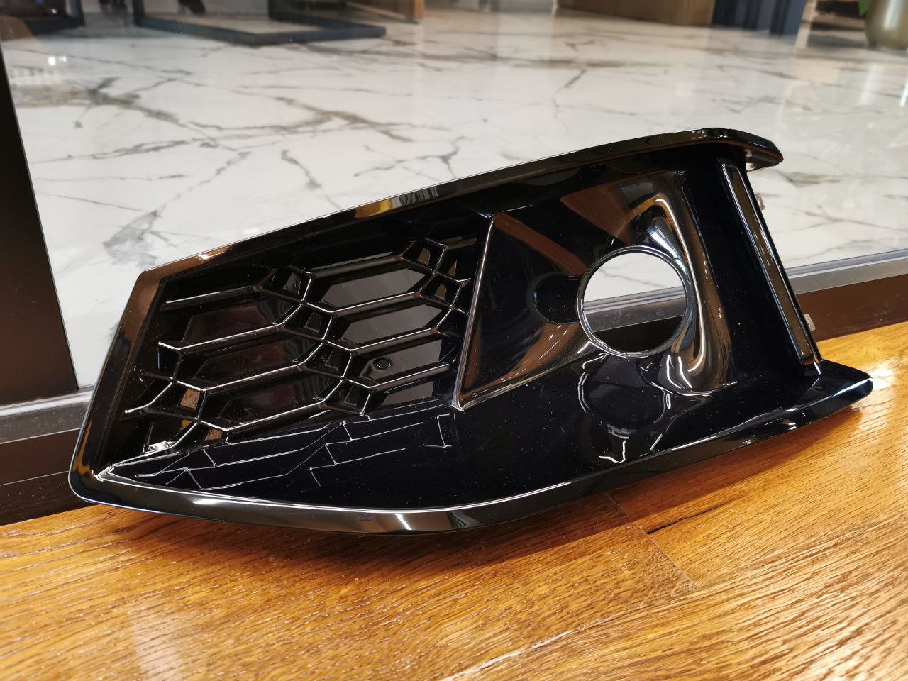 FOG LIGHT GRILLS A4 B9 2020+ STANDARD RS4 LOOK