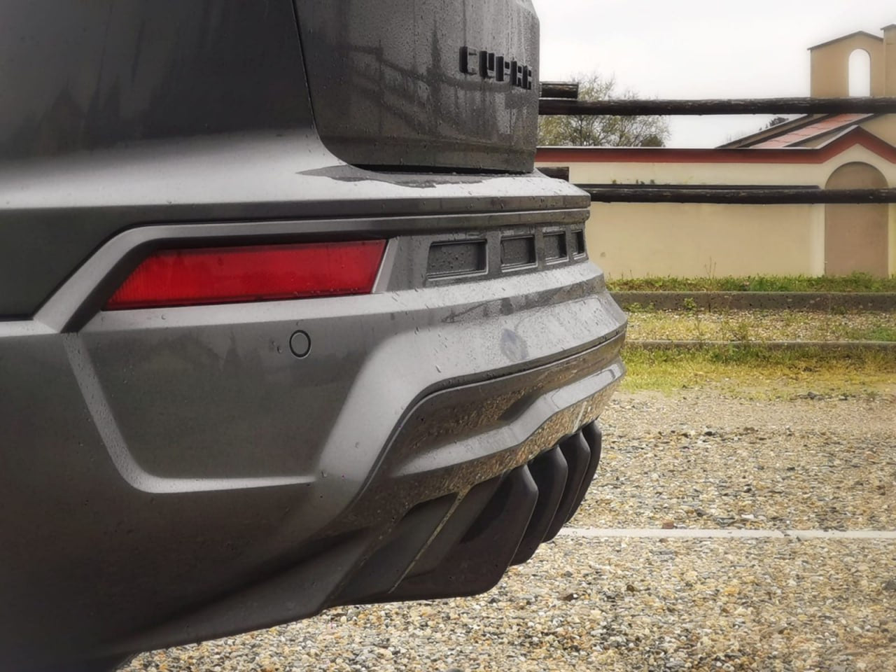 DIFFUSORE ADATTO PER CUPRA ATECA MK1 2018-2021 NERO LUCIDO LOOK SPORTIVO