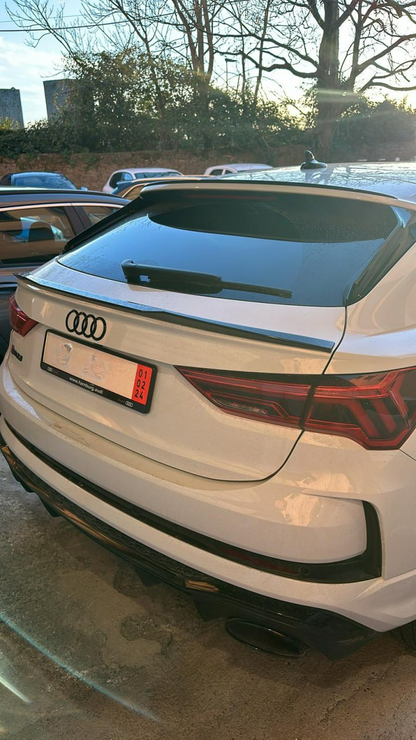 SPOILER BAGAGLIAIO ADATTO PER AUDI Q3 SPORTBACK 2019+ NERO LUCIDO LOOK RSQ3