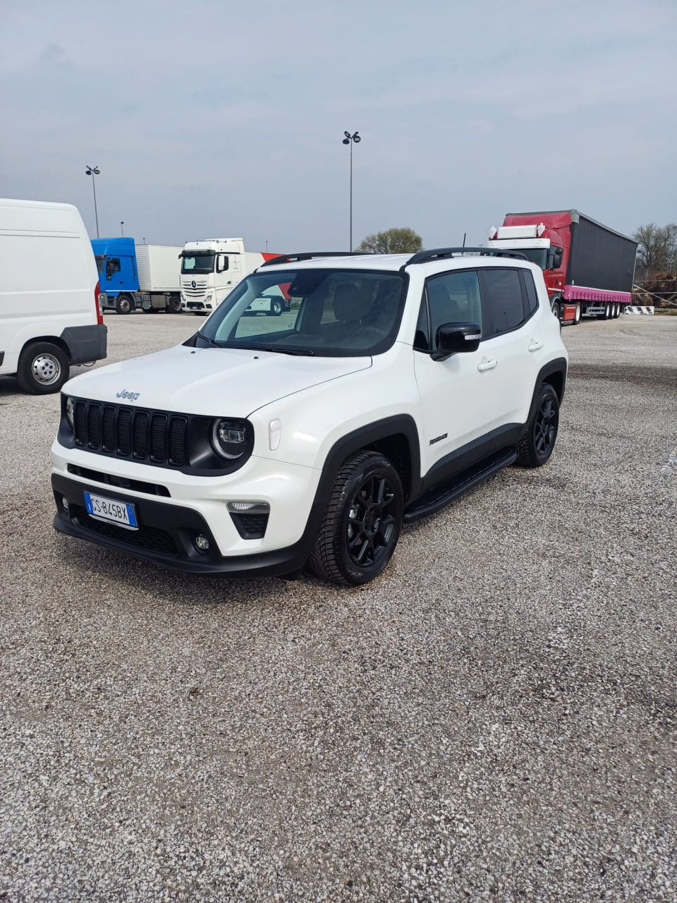 PEDANE LATERALI ADATTE PER JEEP RENEGADE DESIGN SPORTIV LOOK NERO