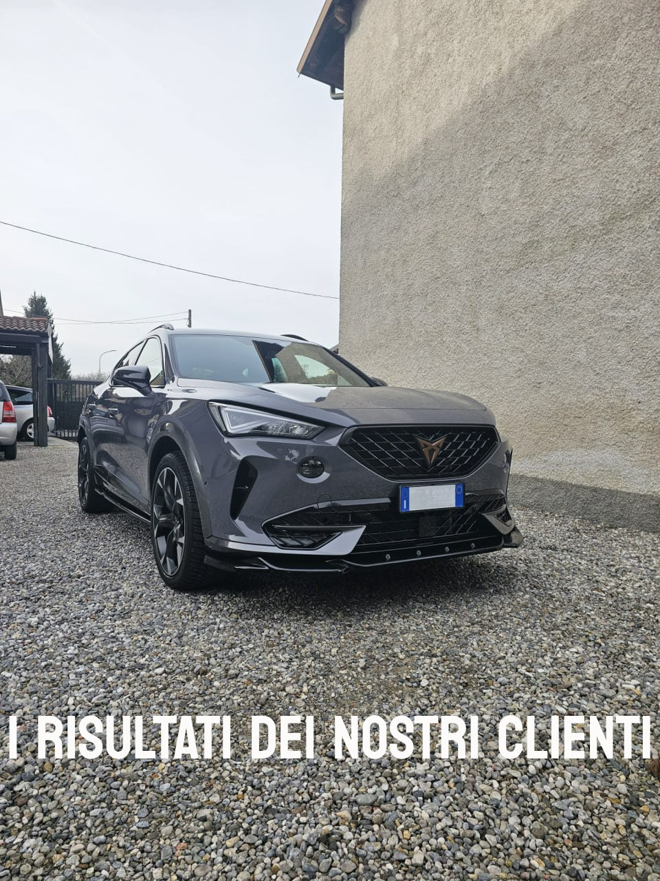 Spoiler anteriore a labbro anteriore per CUPRA Formentor 2020+ nero lucido