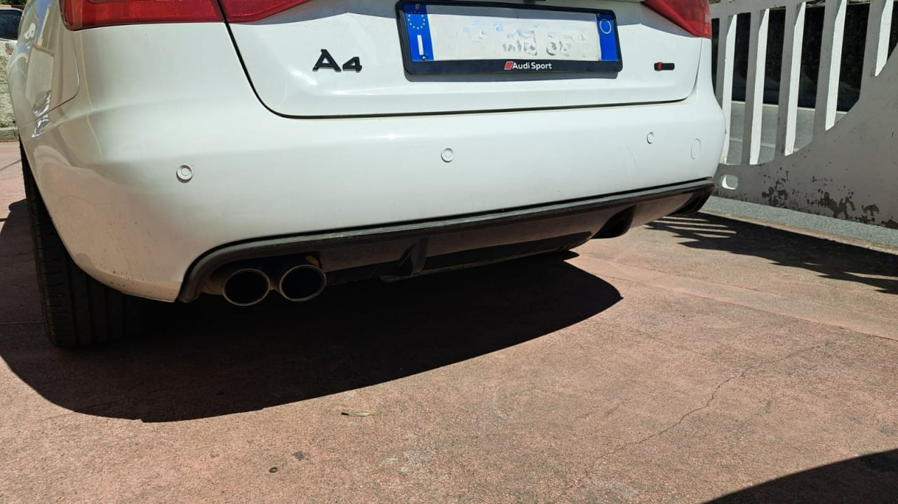 Diffusore paraurti posteriore design AUDI A4 B8 8K 2007-2012 S4 RS4