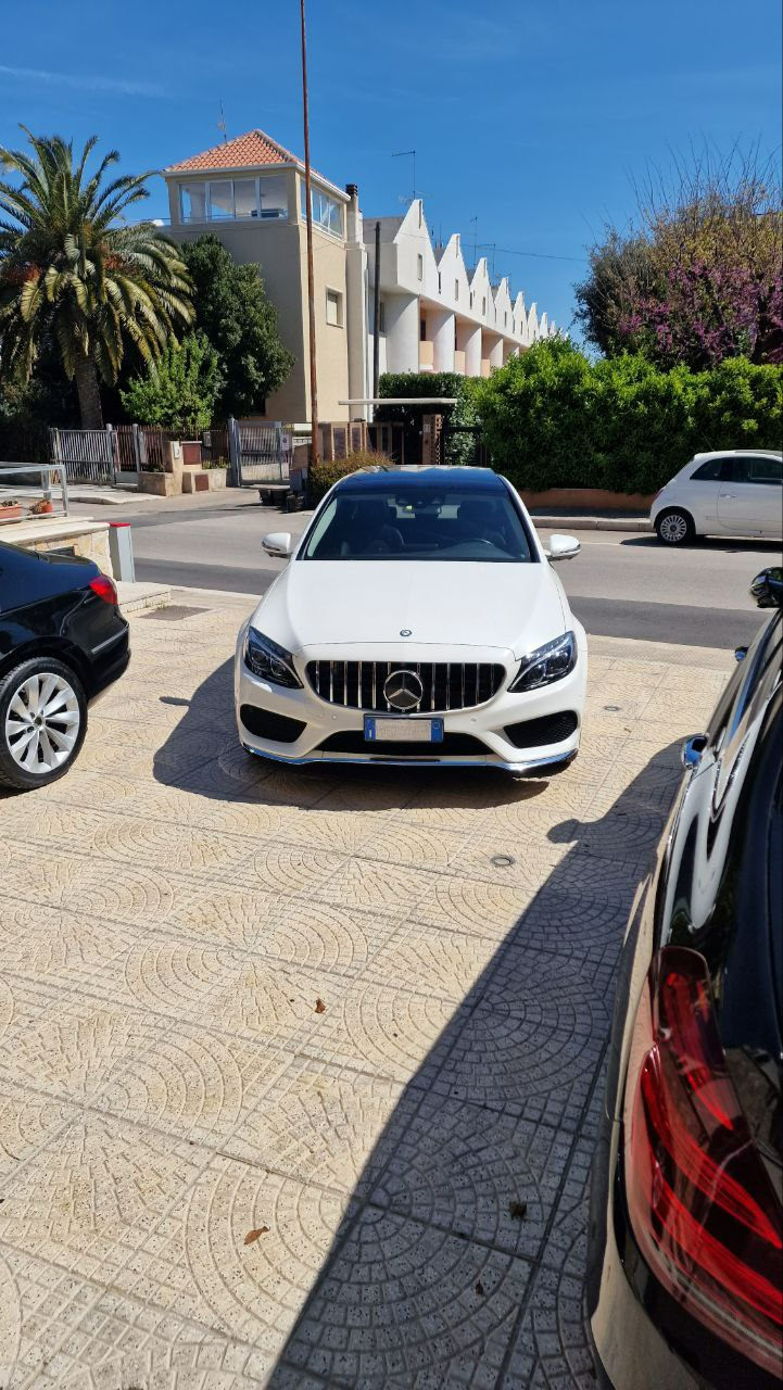 Griglia panamericana telecamera adatta per mercedes classe c w205 12-18 cromata