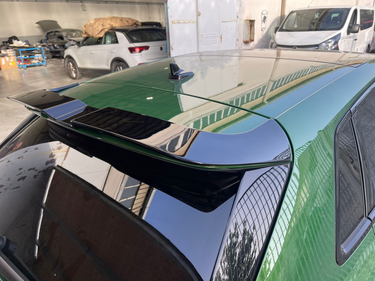 SPOILER ADATTO PER AUDI A3 8Y 2020+ LOOK NERO LUCIDO DESIGN SPORTIVO