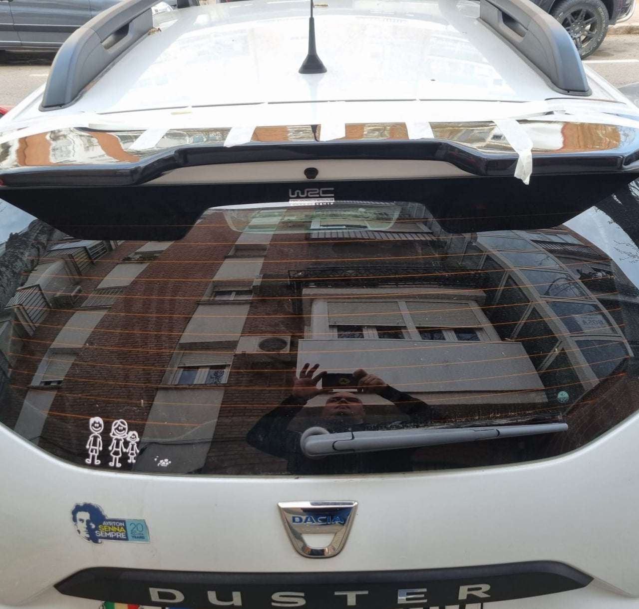 SPOILER TETTO ADATTO PER DACIA DUSTER 2 II 2018+ LOOK SAFARI DESIGN NERO LUCIDO
