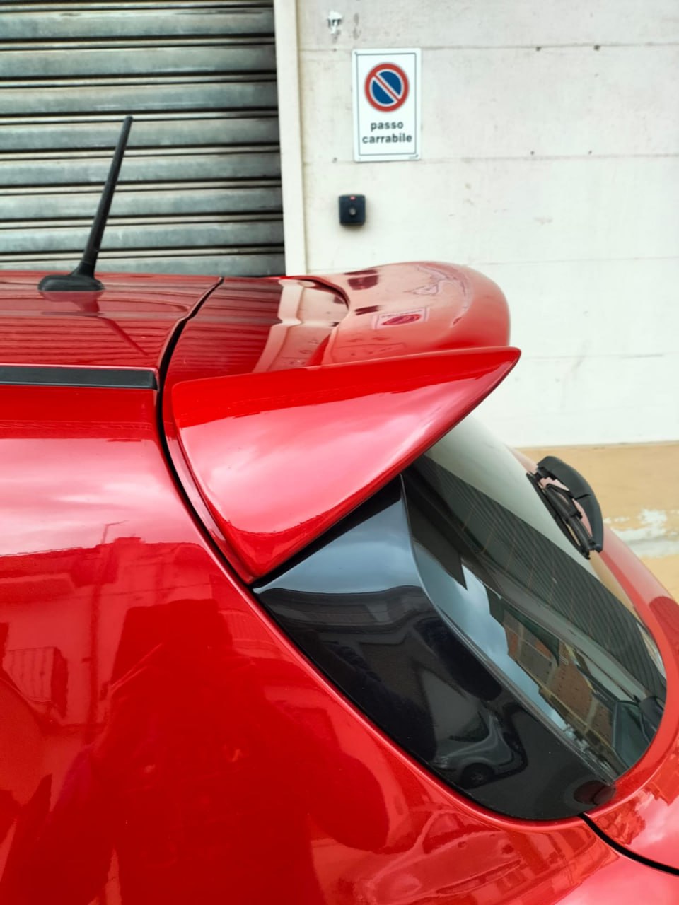 ROOF SPOILER SUITABLE FOR FIAT TIPO 2015+ SPORTY SEDAN LOOK GLOSSY BLACK