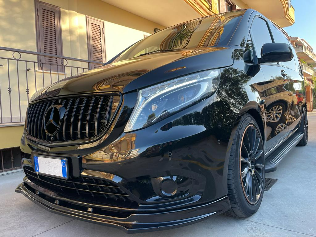 ✨GRIGLIA ADATTA PER MERCEDES CLASSE V W447 2014-2019 AMG LOOK GT NERO LUCIDO✨