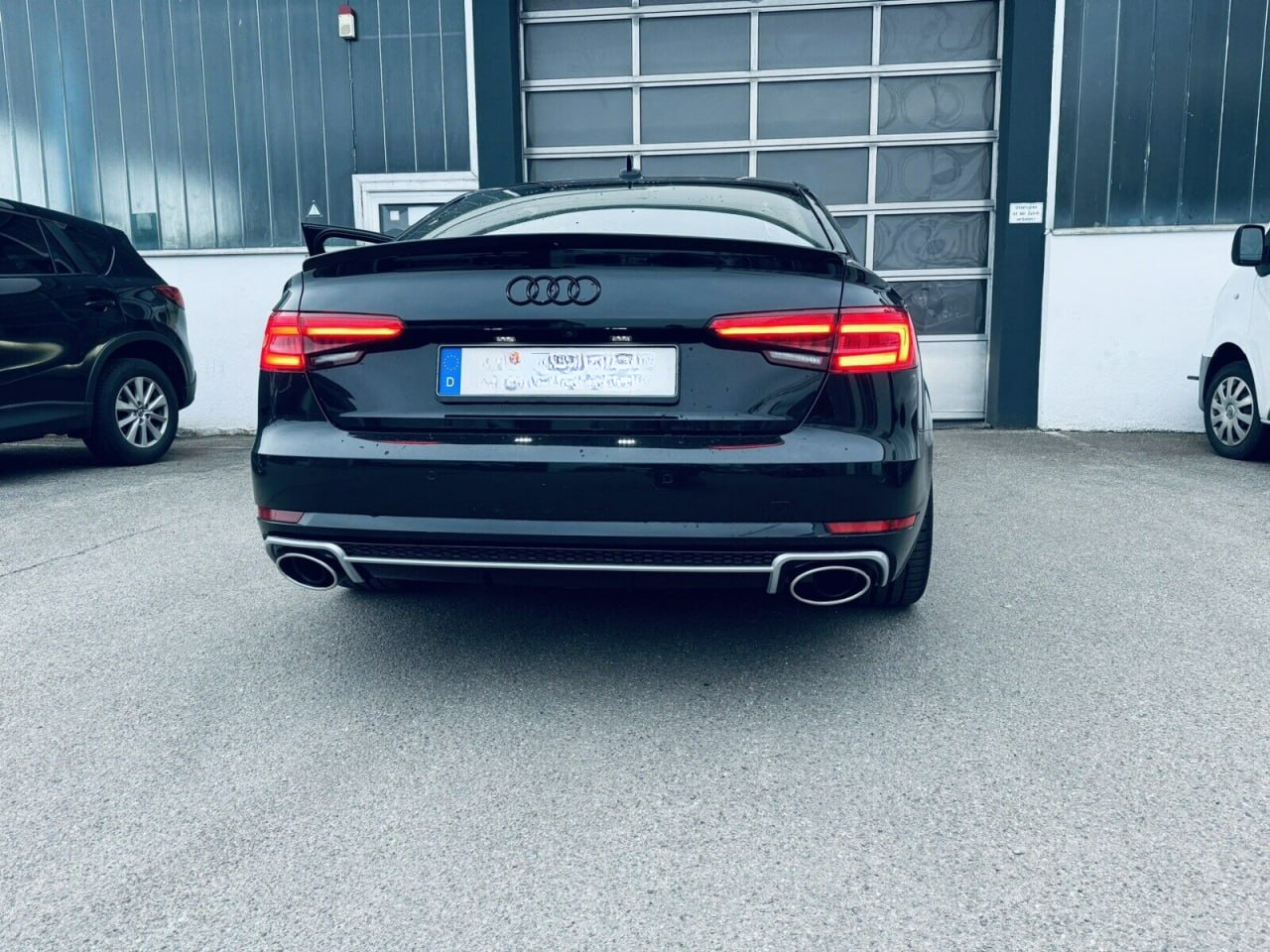 Paraurti posteriore mantovana diffusore punte di scarico adatto per Audi A4 B9