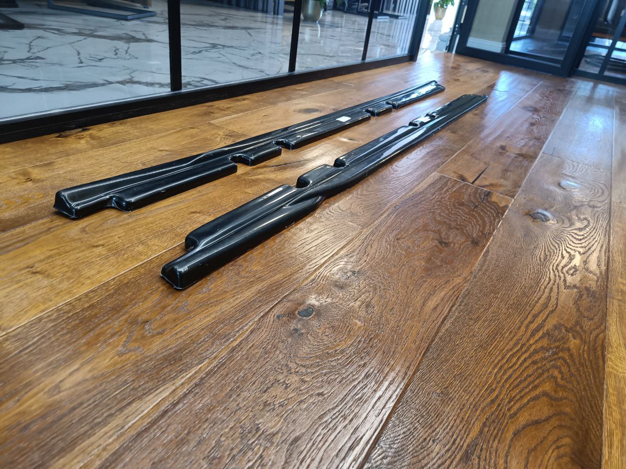UNDER SKIRTS SUITABLE FOR SKODA SUPERB 2019+ GLOSSY BLACK