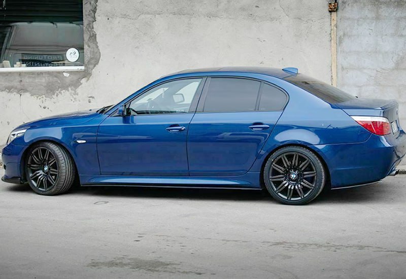 UNDER SKIRTS SUITABLE FOR BMW 5 SERIES E60 E61 2003-2010 M5 LOOK GLOSS BLACK