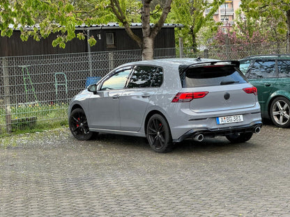 PARAURTI POSTERIORE ADATTO PER VW GOLF 8 2020+ LOOK GOLF 8 GTI DESIGN SPORTIVO