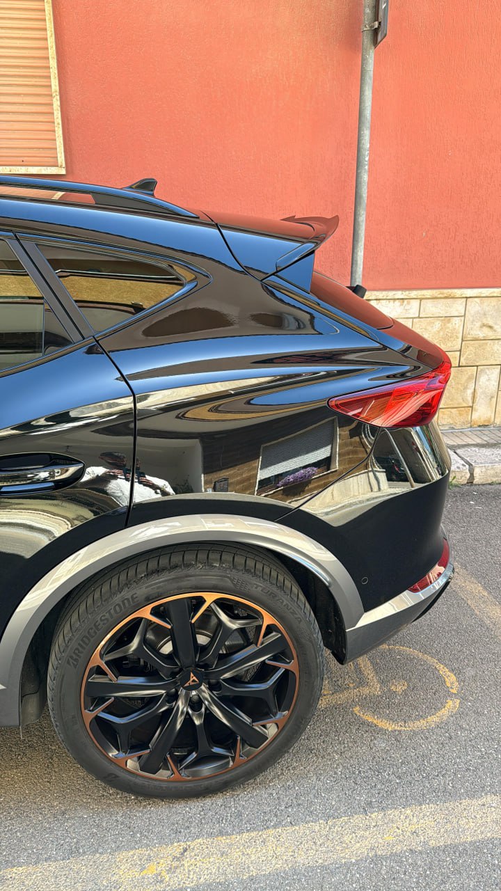 ADDITIONAL WING SUITABLE FOR CUPRA FORMENTOR 2020+ GLOSSY BLACK SPORTY LOOK 1436