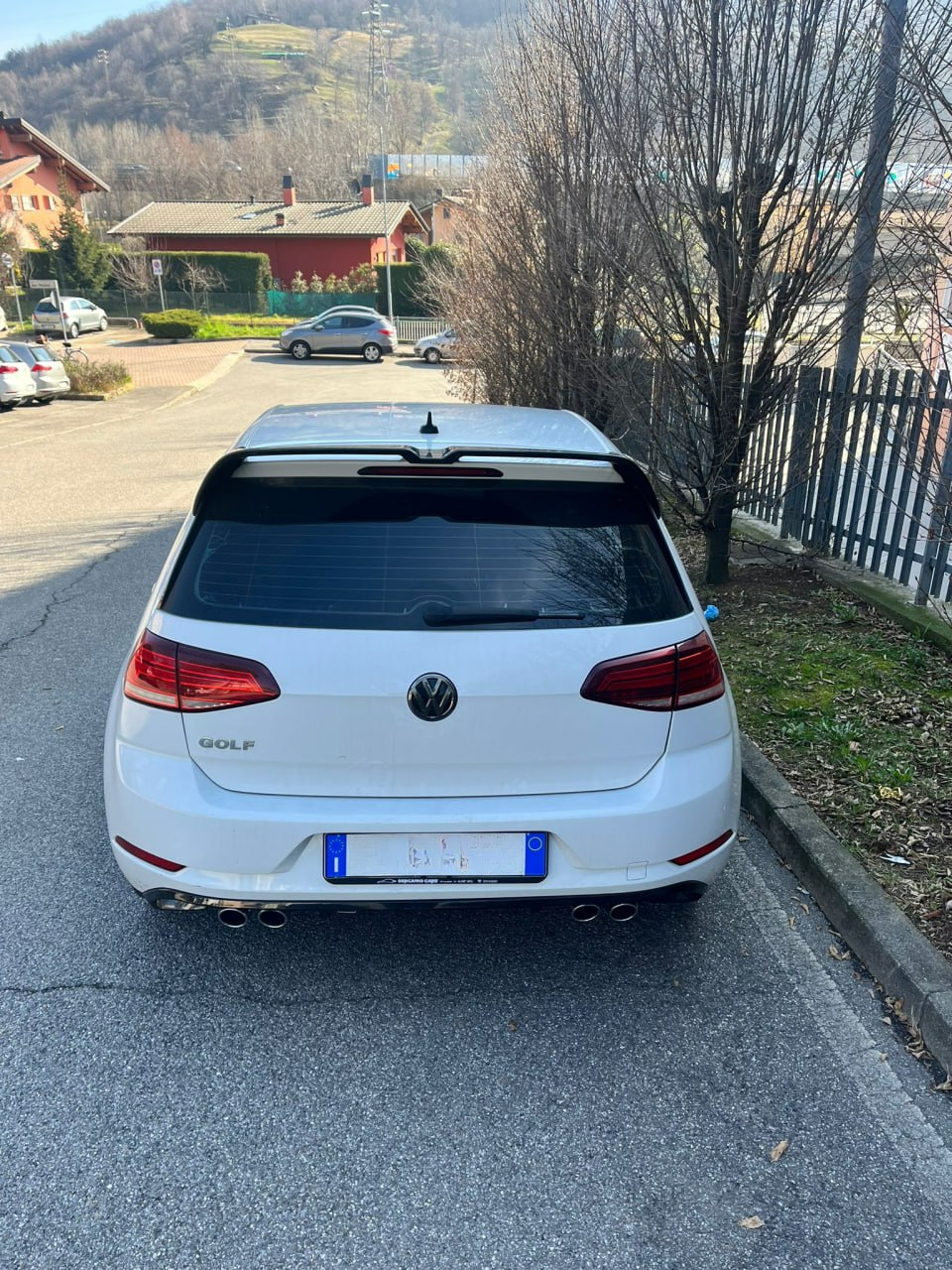 DIFFUSORE ADATTO PER VW GOLF 7.5 LOOK RLINE TERMINALI 2+2 (LISCIO)