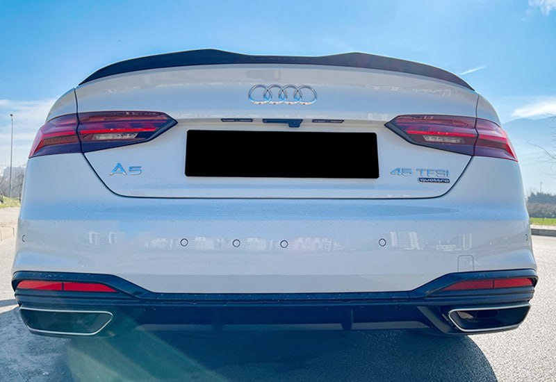 Ala aggiuntiva spoiler adatto per A5 F5 sportback 2019+ nero lucido.