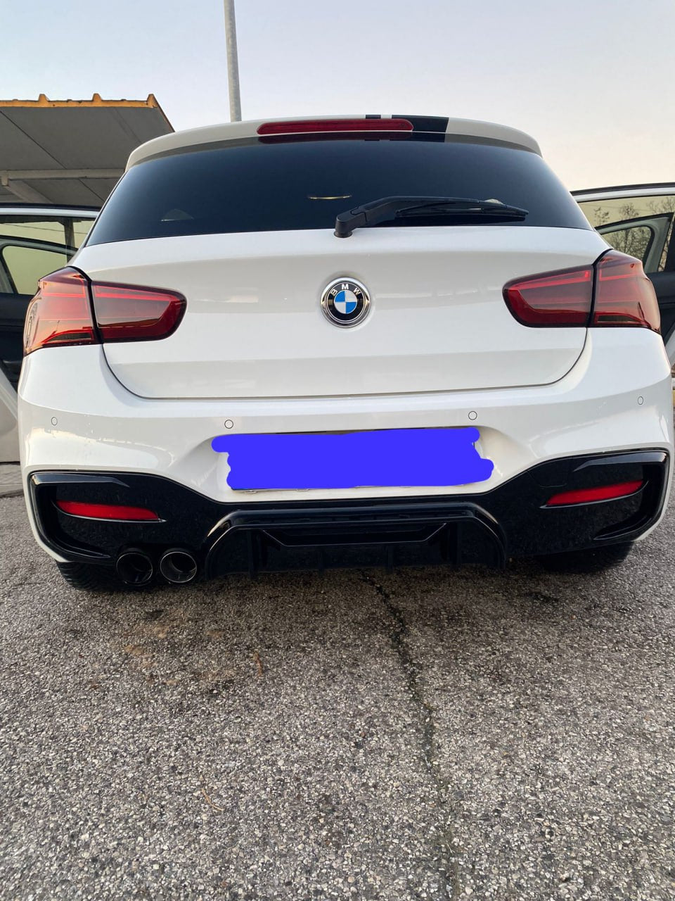 Diffusore Paraurti Doppia Uscita ADATTO per BMW Serie 1 F20 F21 LCI 15-19 Nero