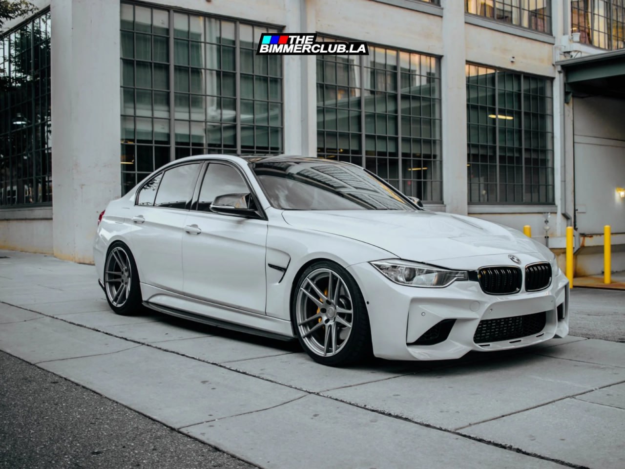 Paraurti anteriore adatto per BMW f30 look evo 11-19 senza splitter