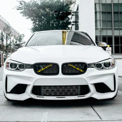 Paraurti anteriore adatto per BMW f30 look evo 11-19 senza splitter