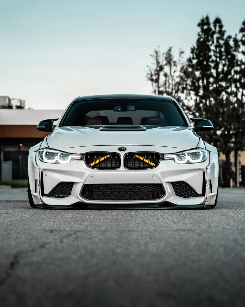 Paraurti anteriore adatto per BMW f30 look evo 11-19 senza splitter