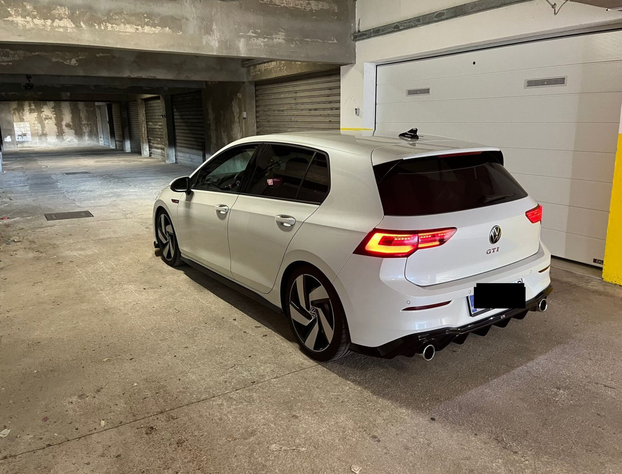 Rear Bumper Diffuser Suitable for VW Golf 8 Hatchback Mk8 MQB 2020- 