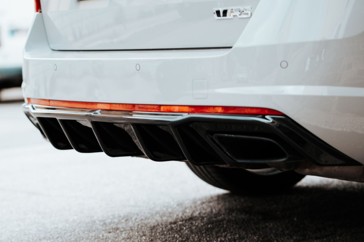 DIFFUSER SUITABLE FOR SKODA OCTAVIA MK3 2013-2020 RS GLOSS BLACK 