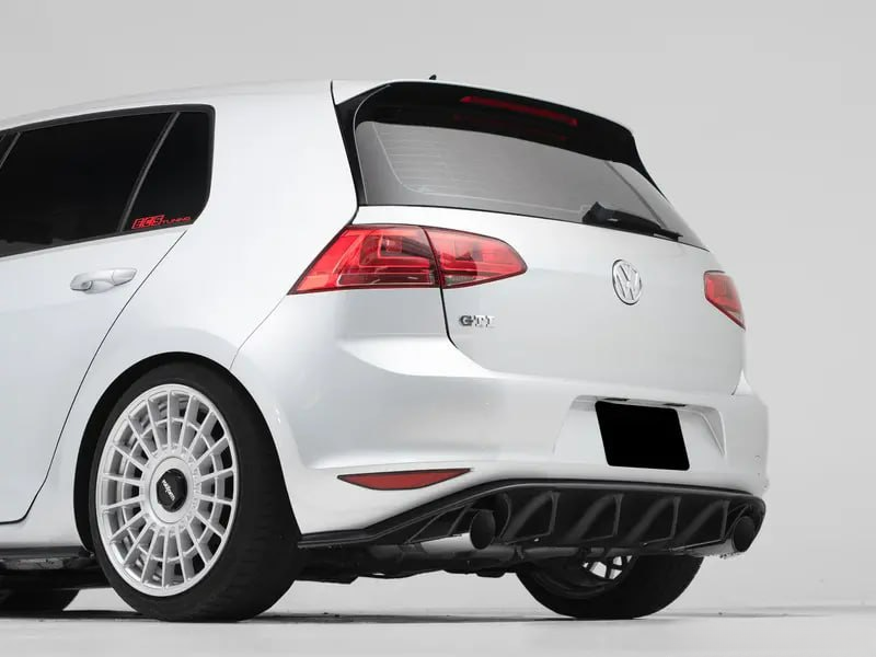 Diffusore adatto solo per VW golf 7 2012-2016 gti gtd da verniciare