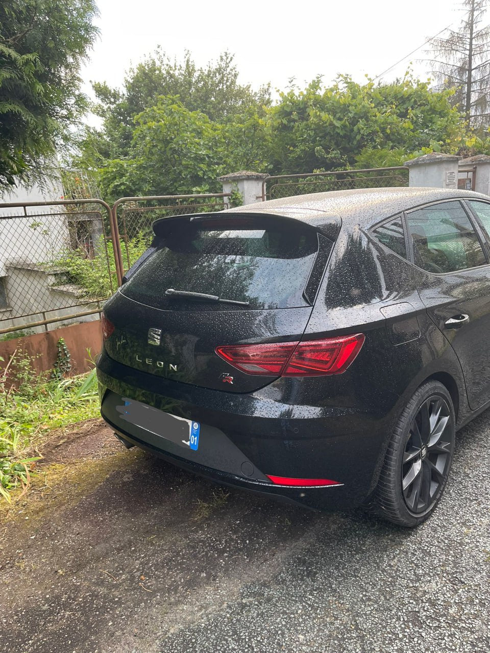 SPOILER ADATTO PER SEAT LEON 5F 5 PORTE 2012-2020 LOOK R300 NERO LUCIDO