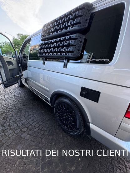 PARAFANGHI ADATTI PER VW TRANSPORTER T5 T5.1 2003-2015 NERO OPACO