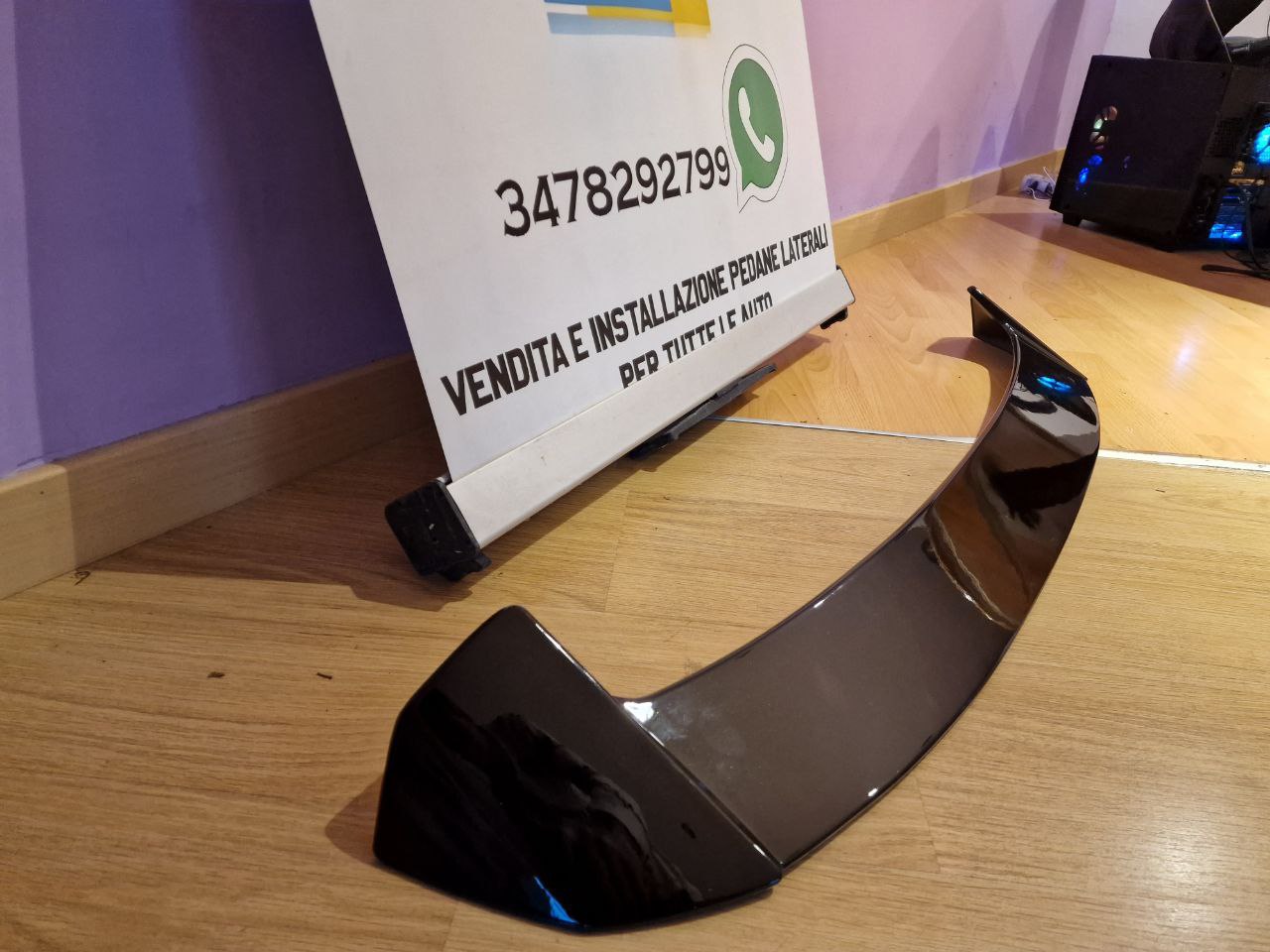 SPOILER POSTERIORE SUL TETTO BMW SERIE 1 F20 F21 2011-2019 NERO LUCIDO