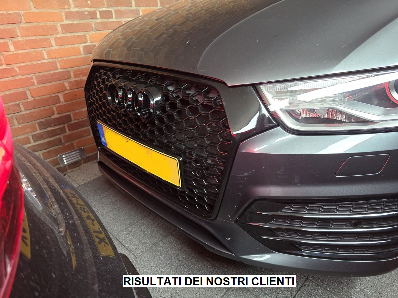 GRIGLIA ANTERIORE AUDI Q3 2016-2019 CALANDRA RSQ3 BORDO NERO NIDO D'APE