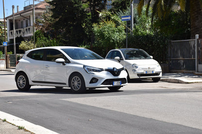 Renault Clio 1.5 BLUE DCI BUSINESS 85CV 12/2019