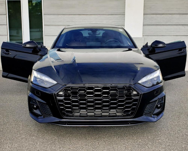 1919⭐GRIGLIA ADATTO PER AUDI A5 F5 2019-2024 LOOK S5 NERO LUCIDO⭐
