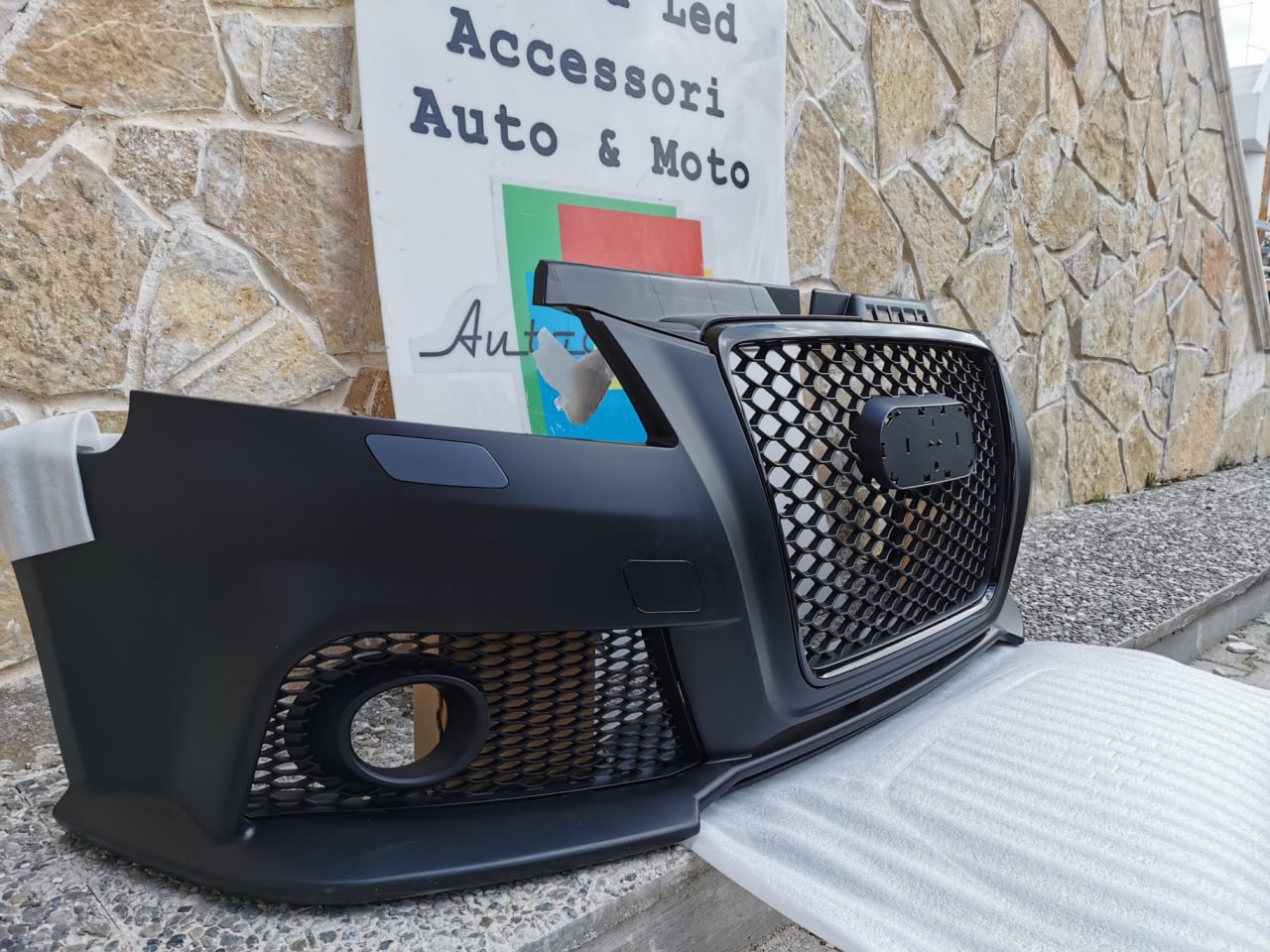 ✨PARAURTI ADATTO PER AUDI A4 8P LOOK RS3 2008-2011 RESTYLING✨