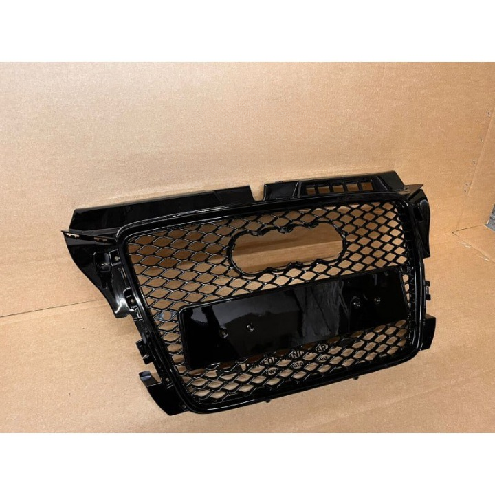 ART. 1937 GRIGLIA AUDI  A3 8P 2008-2012 LOOK RS3 NERO LUCIDO