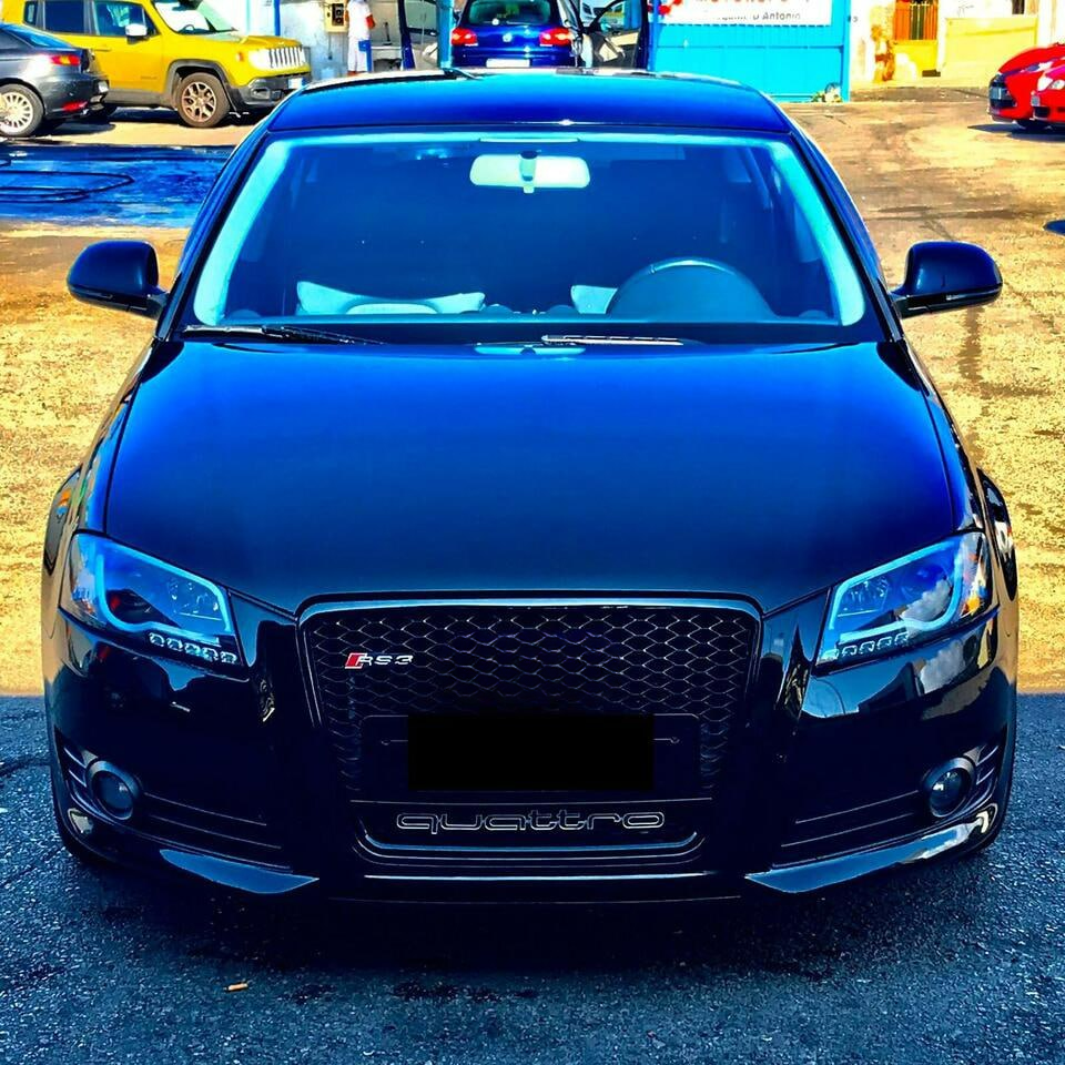 ⭐GRIGLIA PER AUDI A3 8P 2008-2012 LOOK RS3 QUATTRO NERO LUCIDO ⭐