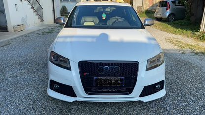⭐GRIGLIA PER AUDI A3 8P 2008-2012 LOOK RS3 QUATTRO NERO LUCIDO ⭐