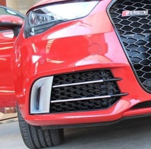 💎GRIGLIA FENDINEBBIA ADATTA PER A1 8X 2010-2015 LOOK RS1 NERO PROFILI SATINATI
