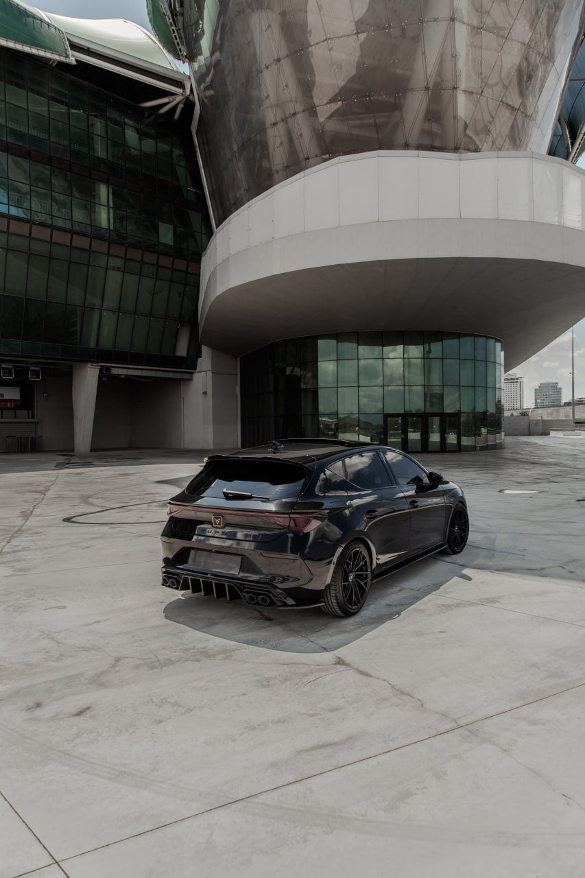 ✨✨2020 Gloss Black Diffuser Suitable for Cupra Leon 2020+✨✨