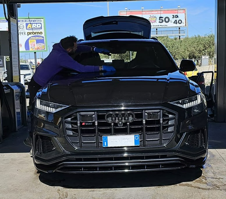 ✨GLOSSY BLACK SPLITTER suitable for audi Q8 2018-2024 S-line SQ8 ✨