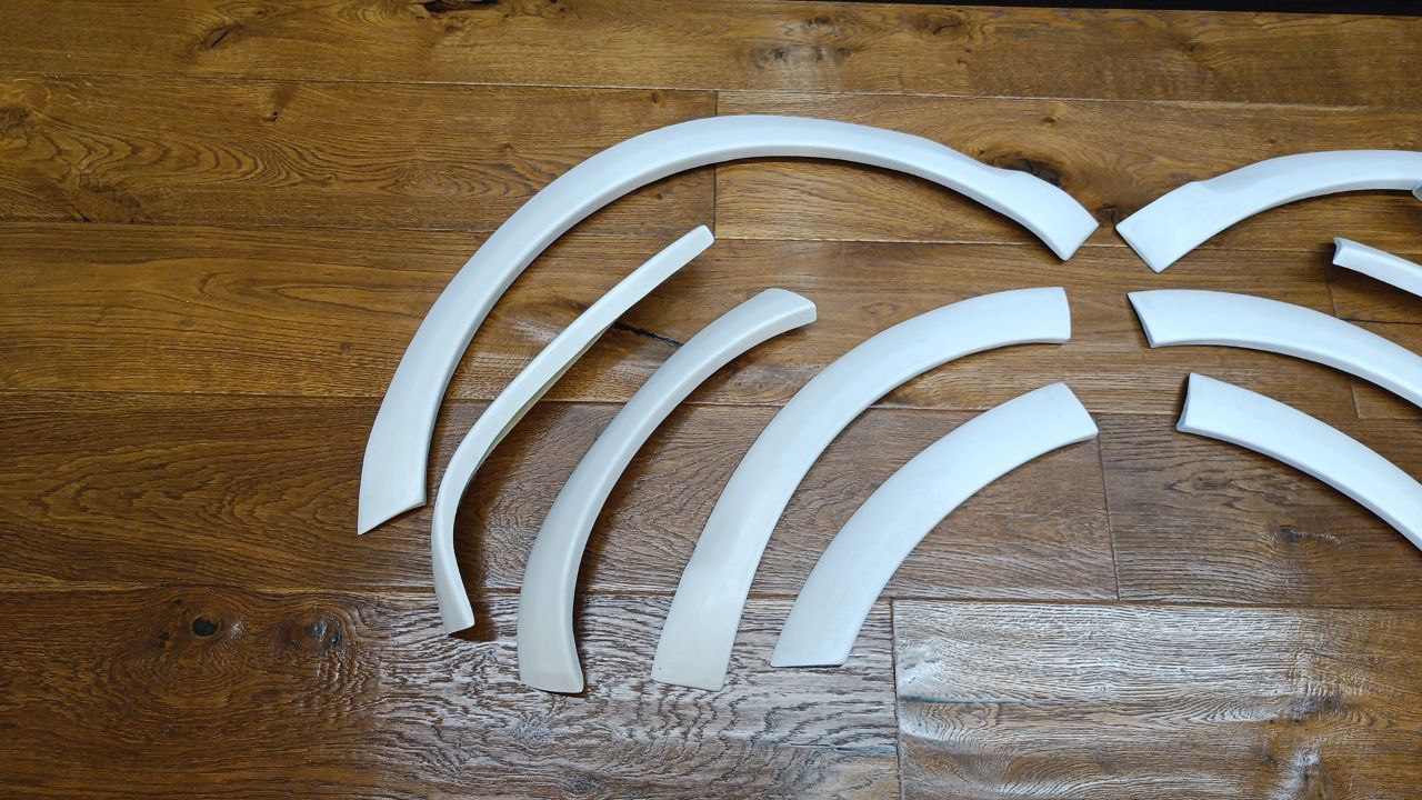 💎EXTENDED FENDERS SUITABLE FOR VW TOUAREG 2006-2010 LOOK R50 RAW💎