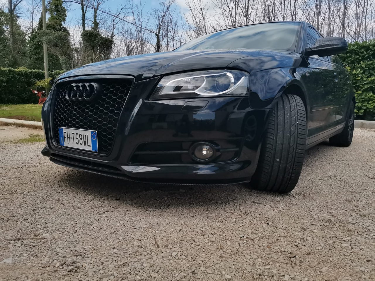 ⭐GRIGLIA ANTERIORE PER AUDI A3 8P 08-12 LOOK RS3 TOTAL BLACK NIDO D'APE ⭐