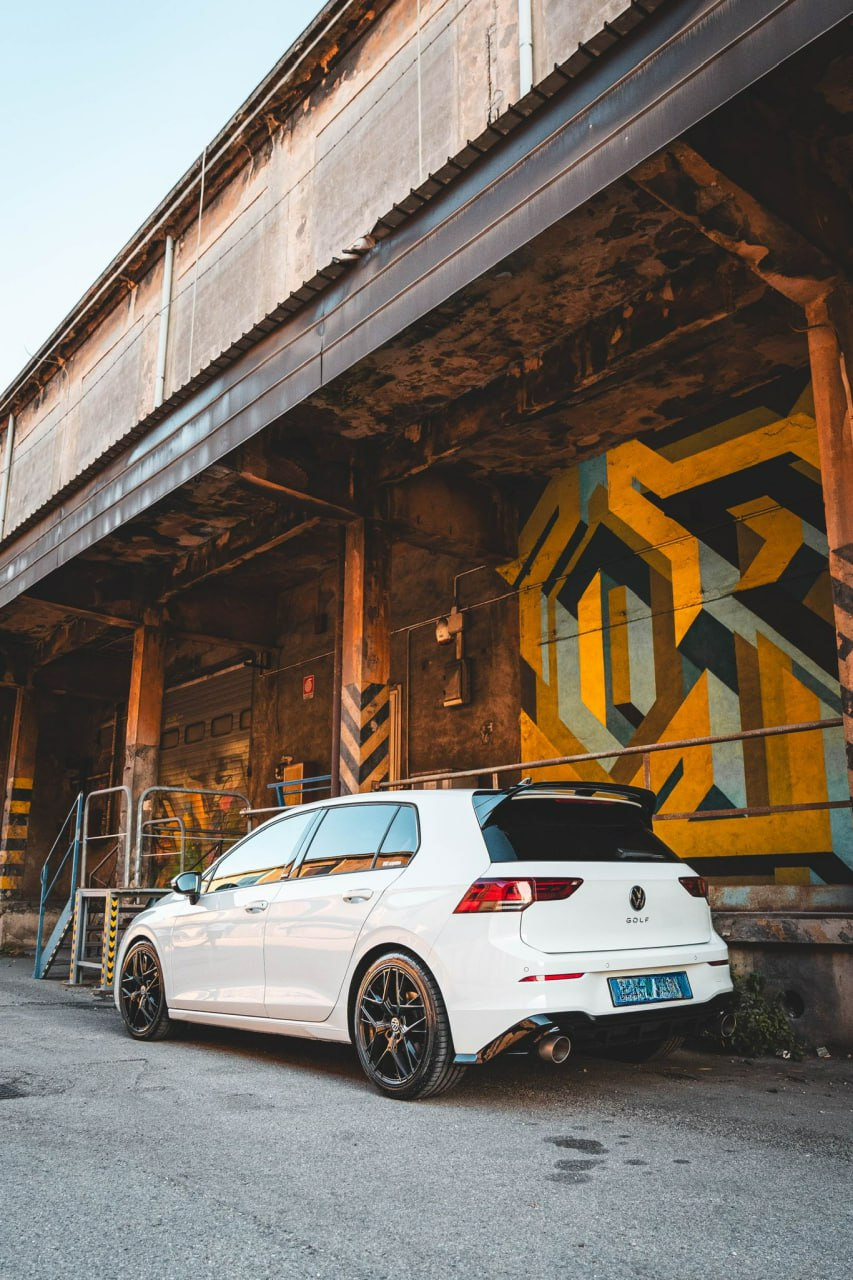 ⭐0673 VW GOLF 8 2019+ SPOILER TETTO POSTERIORE LOOK RLINE NERO LUCIDO ABS⭐