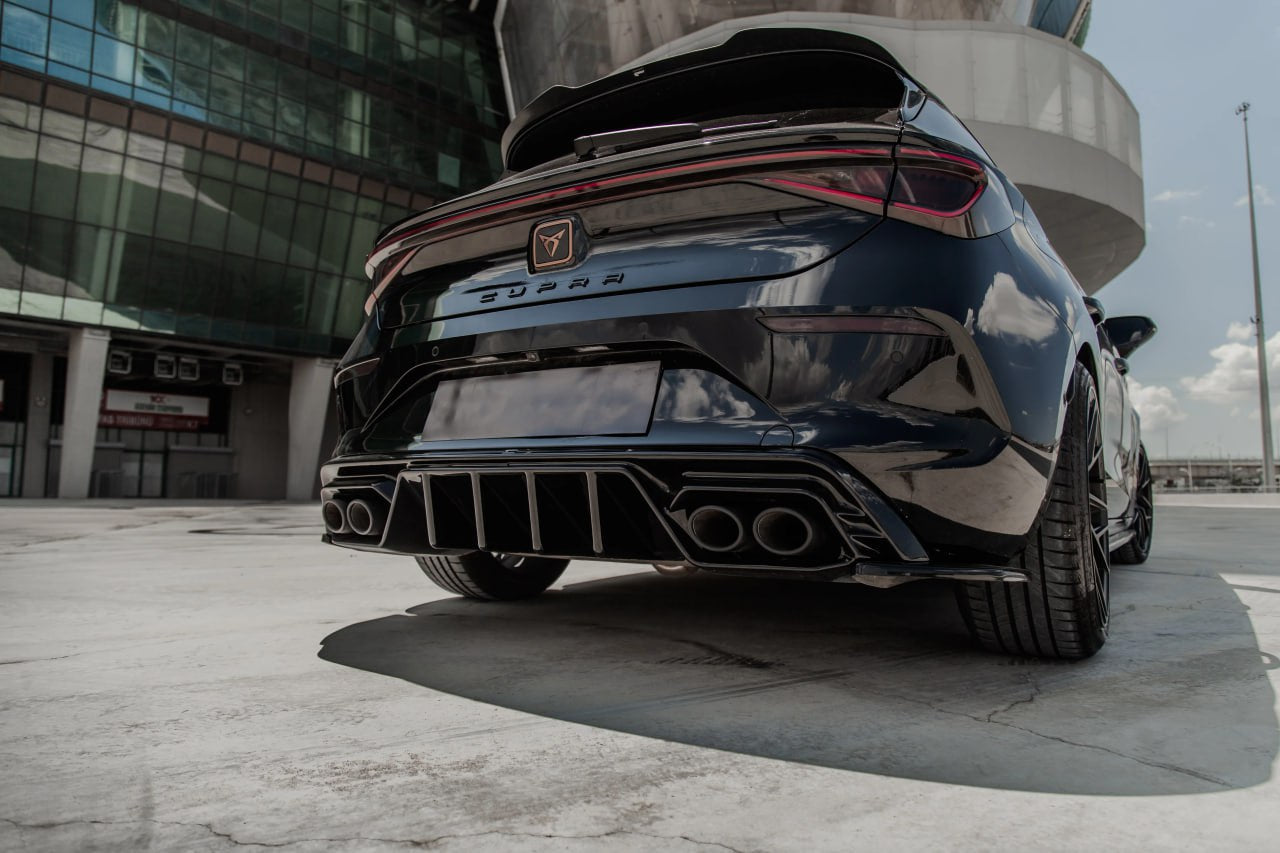 ⭐2020 DIFUSOR APTO PARA CUPRA LEON 2020+ NEGRO BRILLANTE⭐